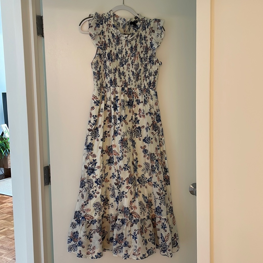 Bloomingdales AQUA Maxi Dress. Woman’s size: Medium